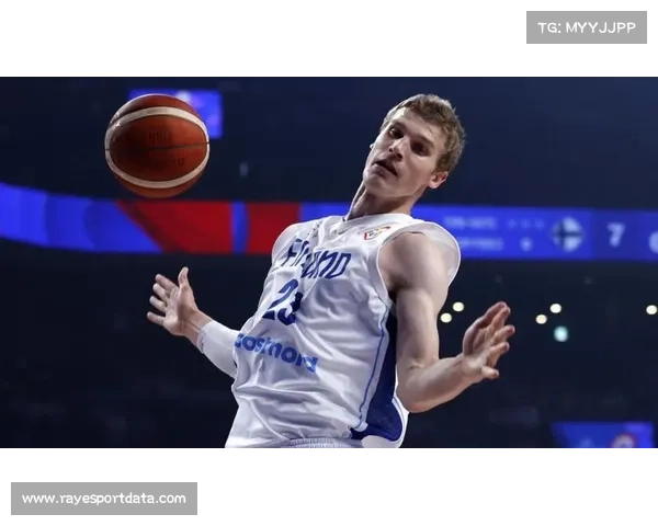 马尔卡宁欧锦赛爆砍43分三分球13投7中单场表现惊艳