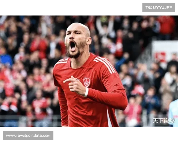 马赛3-0布雷斯特：射门数19比4，攻势足球典范