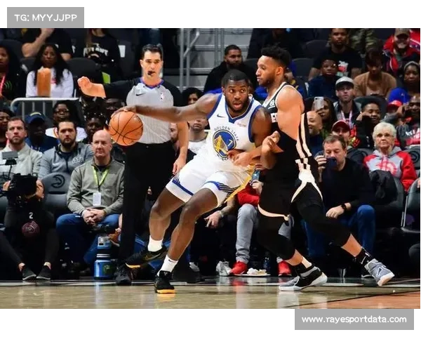 老鹰四连败后面临阵容调整，更衣室氛围成关注焦点